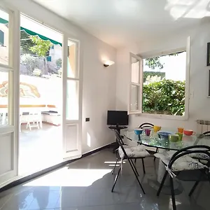 corsini.hotelitalianriviera.com/