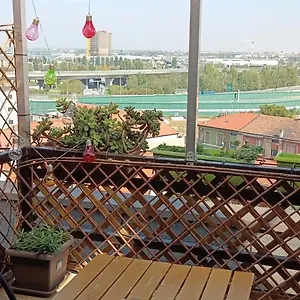 apt-la-mansarda-di-con-terrazza.it-lombardy.com/
